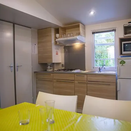 Campingplads Mobil-home 6 Personnes Avec Terrasse A - Api-1-52-415 Naucelle