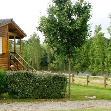 Campingplads Mobil-home 6 Personnes Avec Terrasse A - Api-1-52-415 Naucelle