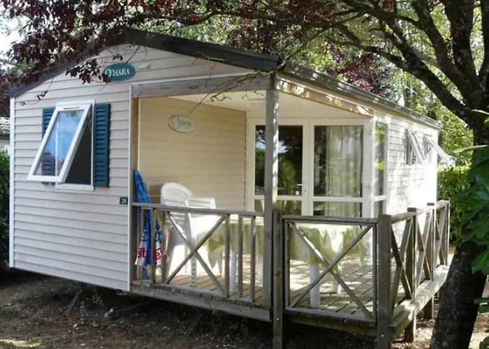 Campingplads Mobil-home 6 Personnes Avec Terrasse A - Api-1-52-415