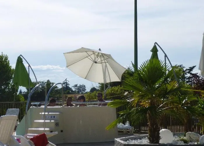 Campingplads Mobil-home 6 Personnes Avec Terrasse A - Api-1-52-415 *