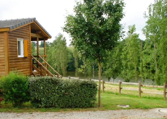 Campingplads Mobil-home 6 Personnes Avec Terrasse A - Api-1-52-415 Naucelle