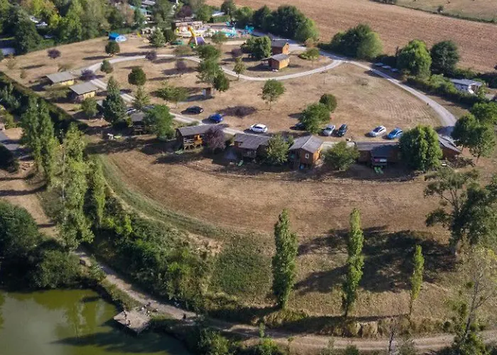 Mobil-home 6 Personnes Avec Terrasse A - Api-1-52-415 Campingplads Naucelle